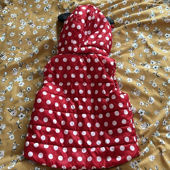 H&M Minnie Mouse vest - Picture 4 of 4